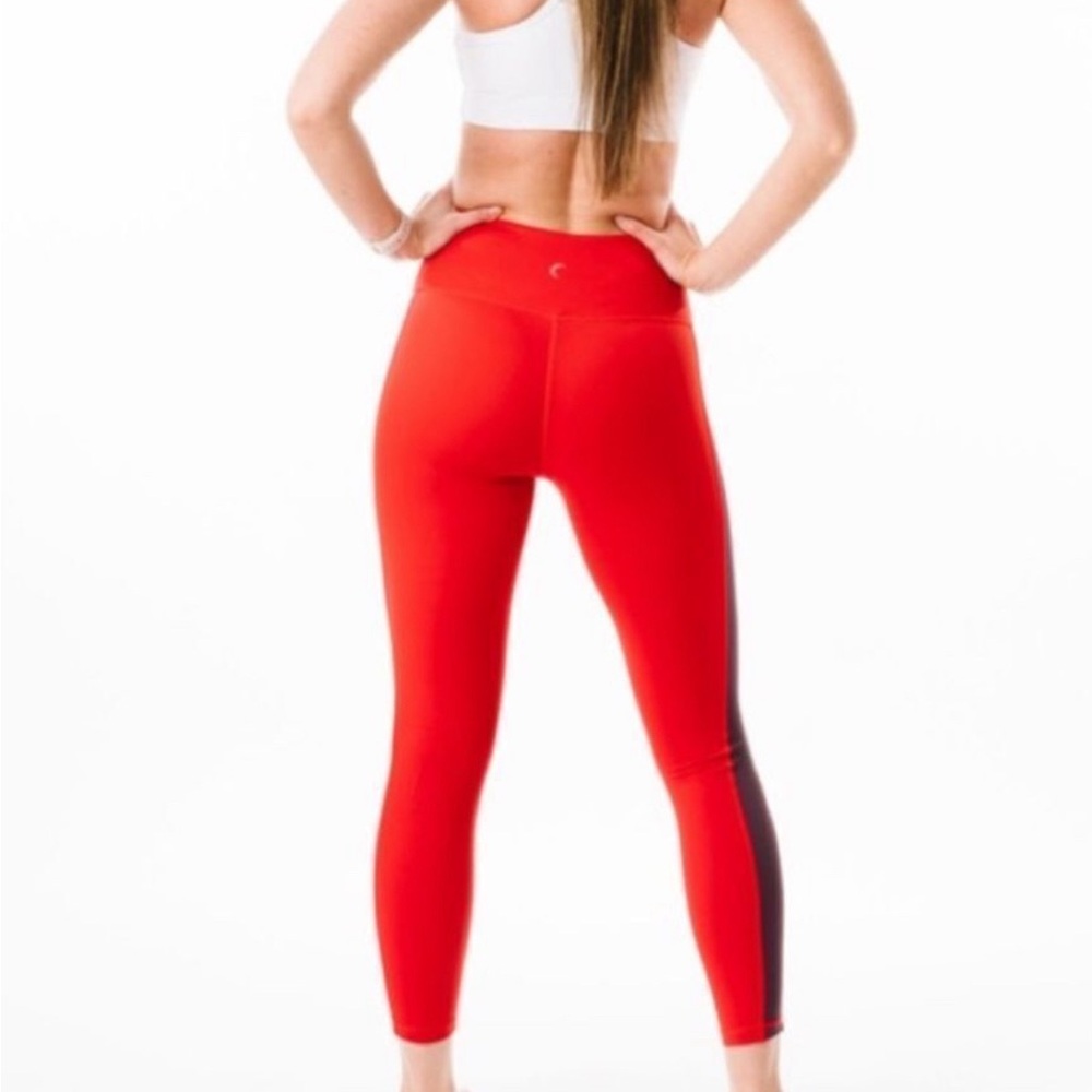 ZYIA Active Red Royalty Stripe Light n Tight High-Rise 7/8 Leggings 24” Size 4 - Picture 2 of 7
